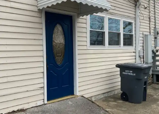 Property at 111 Goodlett St Apt 1, Fayetteville, TN, 37334, 1 bed, 1 bath, [object Object]