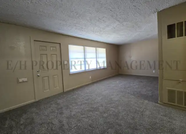 Property at 1607 S Martinson St Unit 2, Wichita, KS, 67213, 1 bed, 1 bath, [object Object]