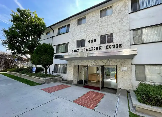 Photo of 450 W Doran St, Glendale, CA 91203