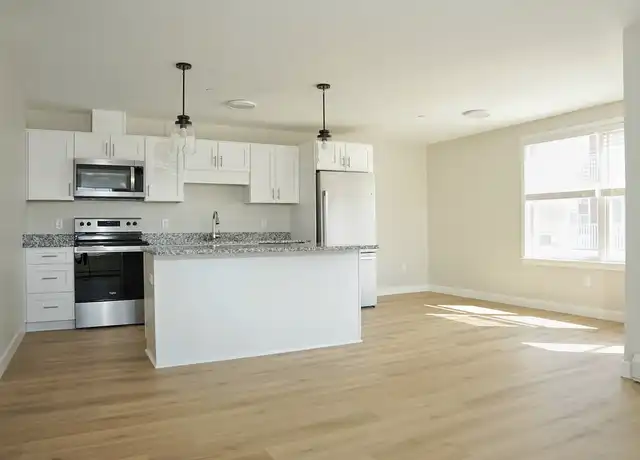 Property at Hackamore Place Apartments - 29 Hackamore Ave, Scarborough, ME, 04074, 2 beds, 1 bath, [object Object]