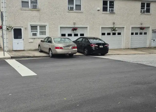 Property at 201 E 4th Ave Apt 2 1BR, Conshohocken, PA, 19428, 1 bed, 1 bath, [object Object]