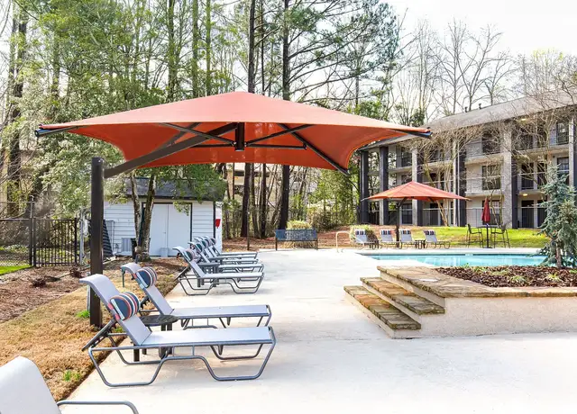Photo of 2330 Cobb Pkwy SE, Smyrna, GA 30080