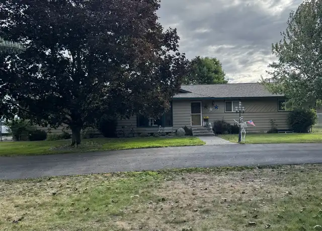 Property at 9559 W Prairie Ave, Post Falls, ID, 83854, 4 beds, 2 baths, [object Object]