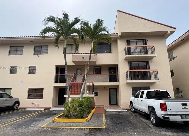 Property at 5625 W 26th Ct #201, Hialeah, FL, 33016, 3 beds, 2.5 baths, [object Object]