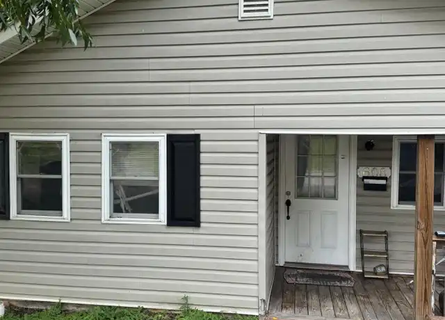 Property at 608 Wilson Ave, Johnson City, TN, 37604, 2 beds, 1 bath, [object Object]