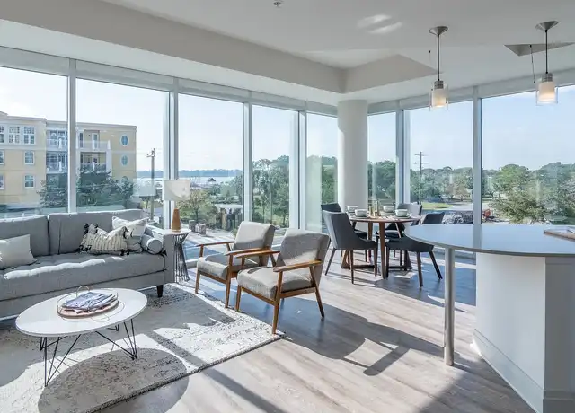 Property at 10 Westedge St, Charleston, SC, 29403, 0-2 beds, 1-2 bath, [object Object]