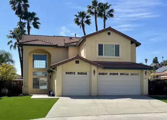 Property at 595 Dimaio Way, Escondido, CA, 92027, 4 beds, 3 baths, [object Object]