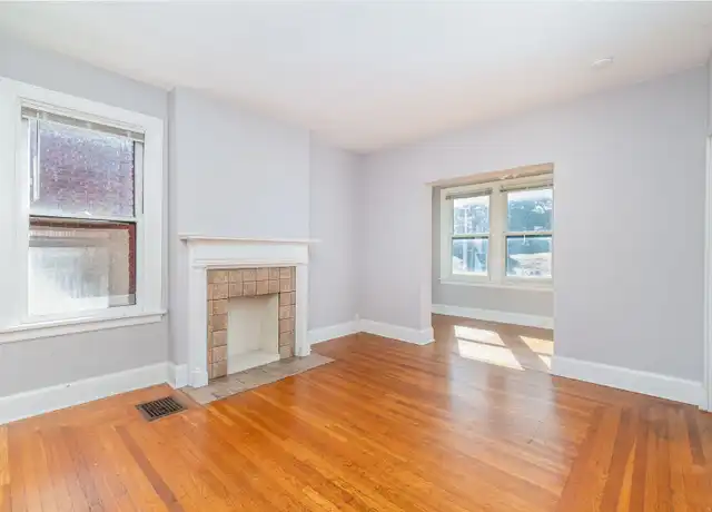 Property at 2642 Madison Rd #1, Cincinnati, OH, 45208, 2 beds, 2 baths, [object Object]