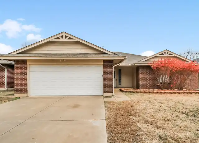 Property at 16 N Greengate Dr, Yukon, OK, 73099, 3 beds, 2 baths, [object Object]