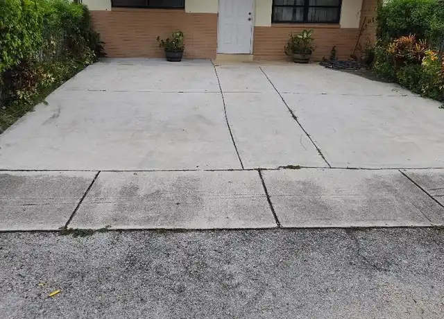 Property at 5461 SW 38th Ct, West Park, FL, 33023, 2 beds, 1 bath, [object Object]
