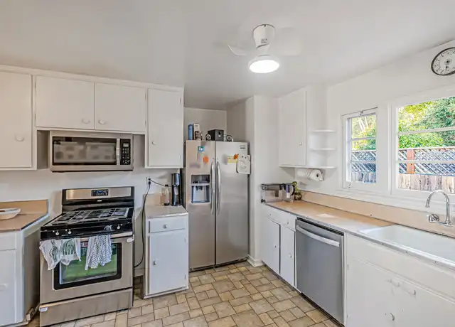 Property at 415 Anchorage Ave, Santa Cruz, CA, 95062, 2 beds, 1 bath, [object Object]