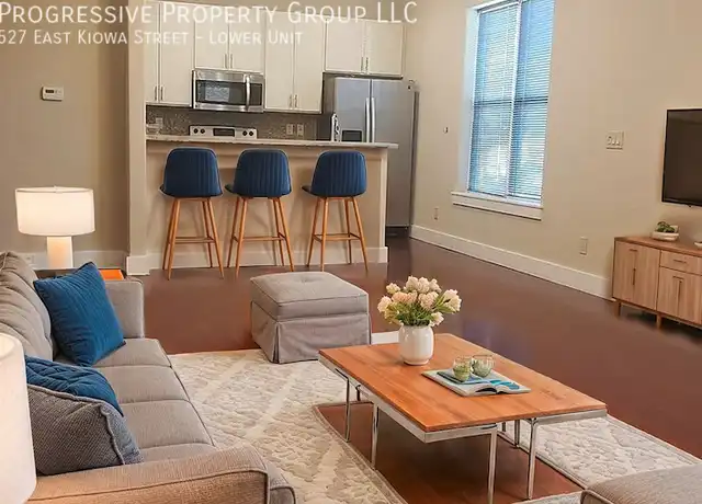 Property at 527 E Kiowa St Unit Lower Unit, Colorado Springs, CO, 80903, 2 beds, 1 bath, [object Object]