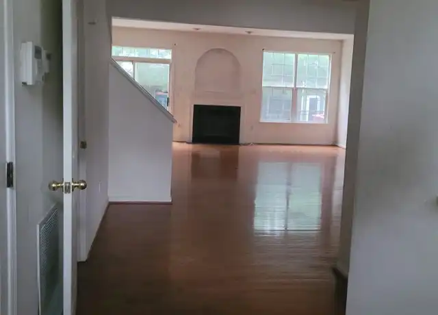 Property at 11702 Gunners Dr, Germantown, MD, 20876, 3 beds, 3.5 baths, [object Object]