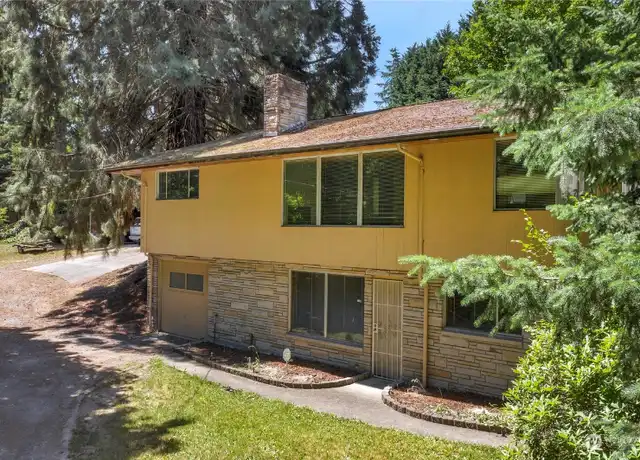 Property at 235 S 124th St, Seattle, WA, 98168, 4 beds, 2 baths, [object Object]