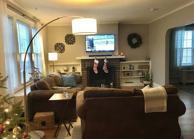 Photo of 144 Whitman Ave Unit 2BR, West Hartford, CT 06107