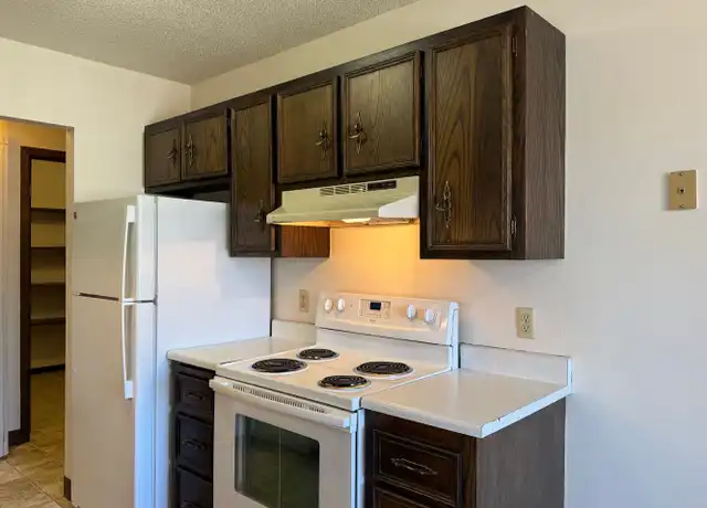 Property at 2202 17th St S Unit 302, Fargo, ND, 58103, 2 beds, 2 baths, [object Object]