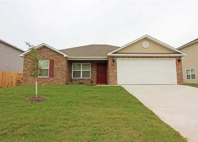 Property at 807 SW Green World St, Bentonville, AR, 72712, 4 beds, 2 baths, [object Object]