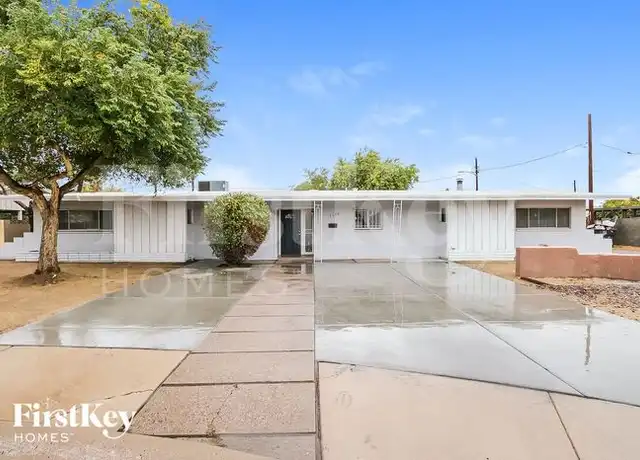 Property at 2138 W Thomas Rd, Phoenix, AZ, 85015, 4 beds, 2 baths, [object Object]
