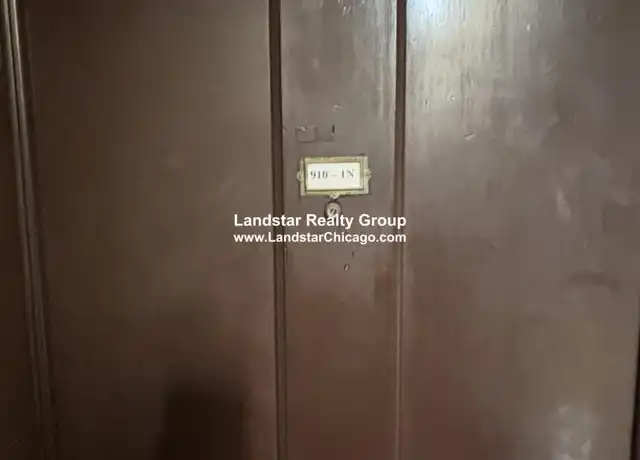 Property at 910 Reba Pl, Evanston, IL, 60202, 1 bed, 1 bath, [object Object]