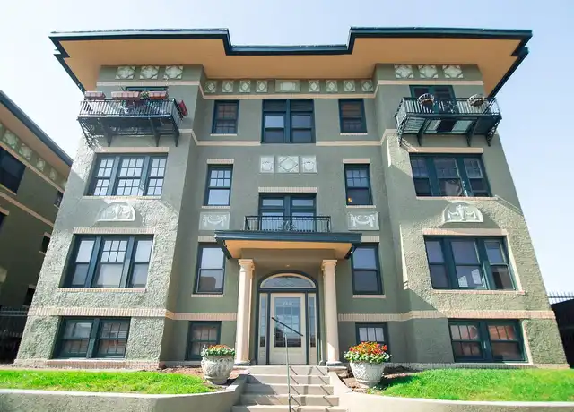Property at Historical St. James - 2102 N Meridian St, Indianapolis, IN, 46202, 1 bed, 1 bath, [object Object]