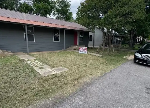 Property at 706 S Burleson St Unit B, Kyle, TX, 78640, 2 beds, 2 baths, [object Object]
