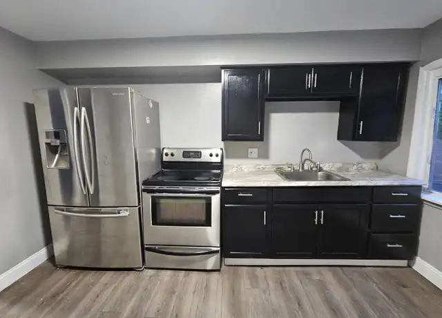 Property at 1025 Crucible St Unit 2, Pittsburgh, PA, 15220, 2 beds, 1 bath, [object Object]