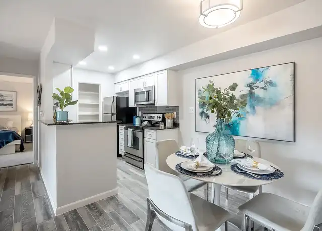 Property at Onnix Apartments - 1500 E Broadway Rd, Tempe, AZ, 85282, 0-1 beds, 1 bath, [object Object]