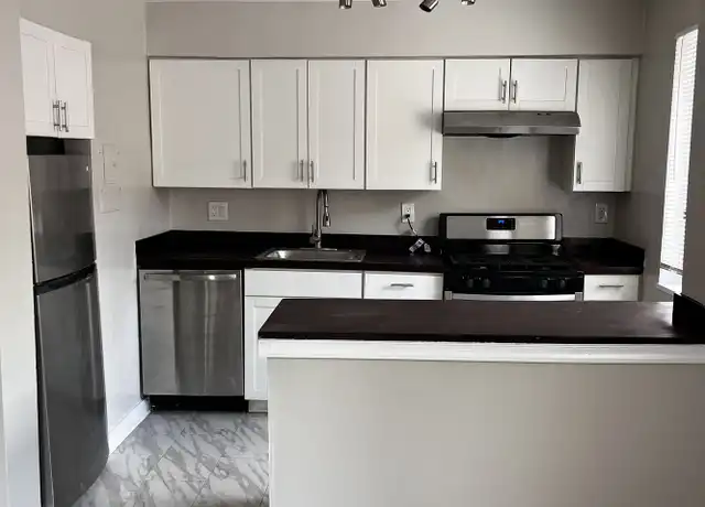 Property at 4725 1st St SW #302, Washington, DC, 20032, 2 beds, 1 bath, [object Object]