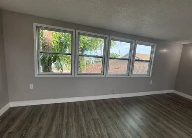 Property at 1064 N Tamiami Trl Unit 1, North Fort Myers, FL, 33903, 2 beds, 1 bath, [object Object]