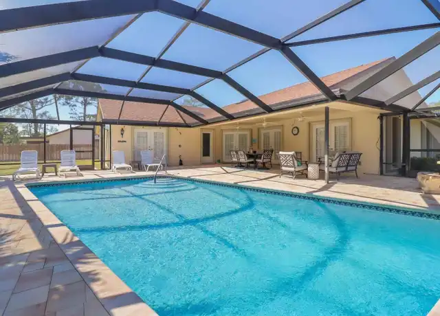 Property at 14148 Paddock Dr, Wellington, FL, 33414, 3 beds, 2 baths, [object Object]
