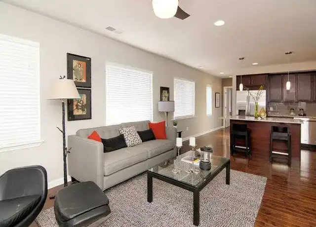 Property at Urban Crossing - 2201 Reading Rd, Cincinnati, OH, 45202, 1 bed, 1 bath, [object Object]