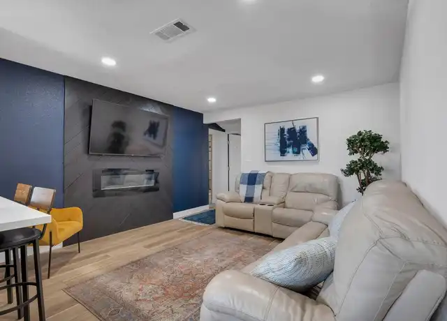 Property at 8015 Rancho Destino Rd, Las Vegas, NV, 89123, 1 bed, 1 bath, [object Object]