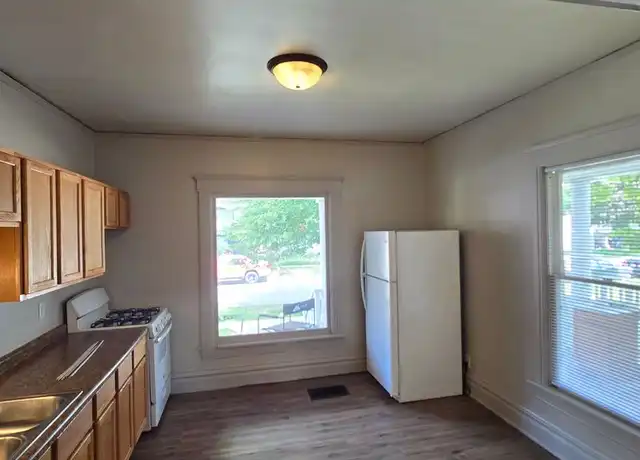 Property at 508 Euclid Ave Unit 1, Beloit, WI, 53511, 1 bed, 1 bath, [object Object]