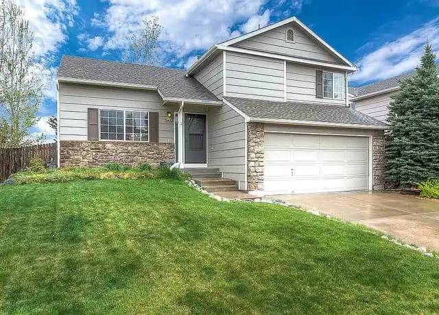 Property at 5422 S Queen Way, Littleton, CO, 80127, 4 beds, 3 baths, [object Object]