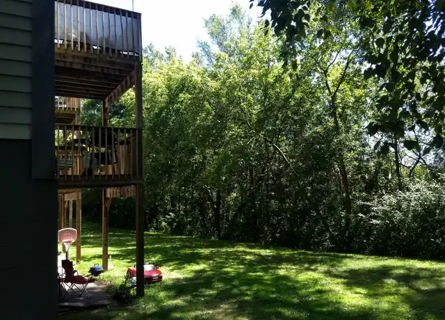 Property at 2905 Winsor Dr Unit 113, Eau Claire, WI, 54703, 2 beds, 1 bath, [object Object]