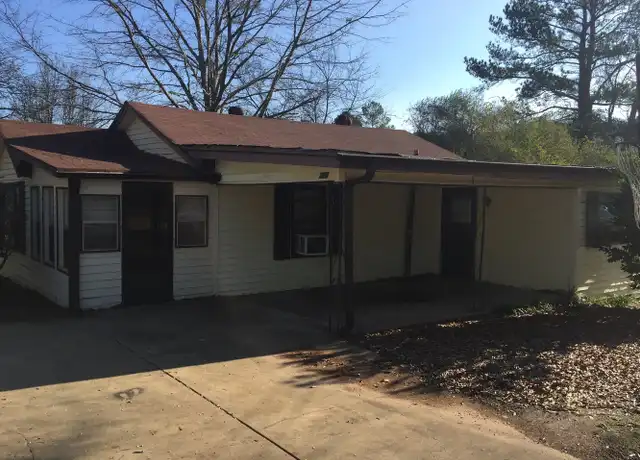 Property at 750 4 Mile Dr, Jacksonville, AL, 36265, 2 beds, 1 bath, [object Object]