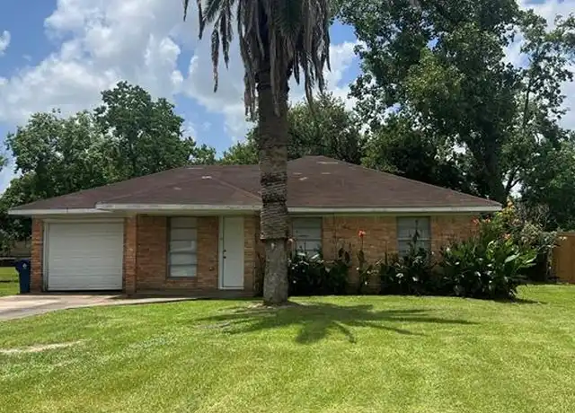 Property at 208 Sands St, Angleton, TX, 77515, 3 beds, 1.5 baths, [object Object]