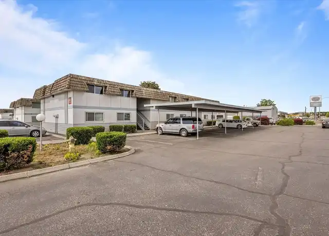Property at Columbia Landing - 2524 W Sylvester St, Pasco, WA, 99301, 1 bed, 1 bath, [object Object]