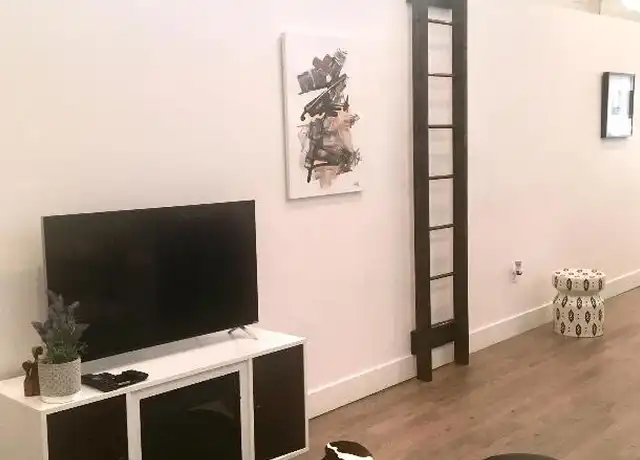Property at 2620 Martha St, Philadelphia, PA, 19125, 2 beds, 2 baths, [object Object]