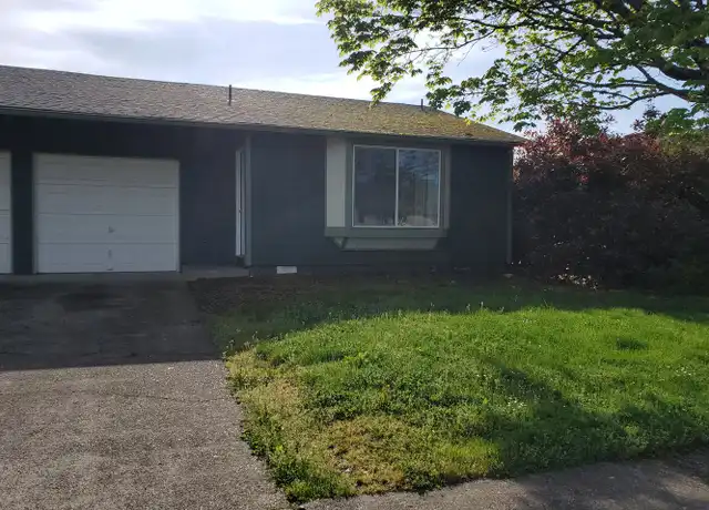 Property at 2626 S 8th St, Lebanon, OR, 97355, 2 beds, 1 bath, [object Object]