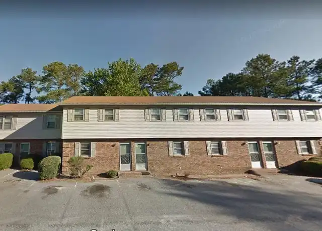 Property at 1090 N Guignard Dr, Sumter, SC, 29150, 2 beds, 1.5 baths, [object Object]