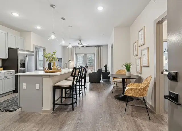 Photo of 1845 W University Ave, Georgetown, TX 78628
