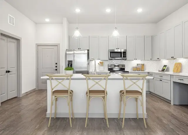 Photo of 1845 W University Ave, Georgetown, TX 78628