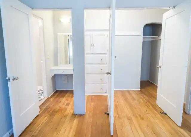 Property at 735 S Saint Andrews Pl Unit 735-305, Los Angeles, CA, 90005, 0 beds, 1 bath, [object Object]