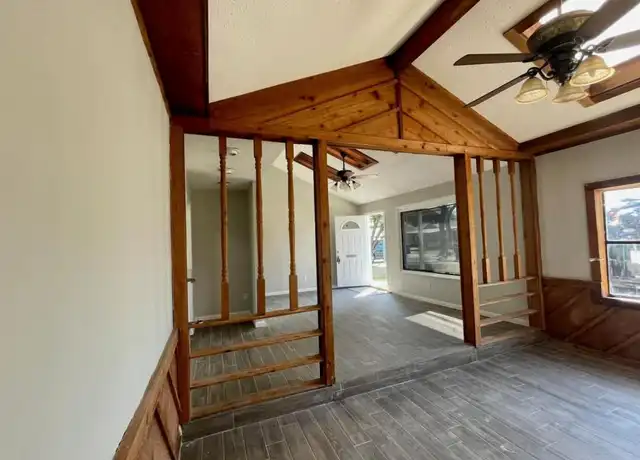 Property at 1009 Longley St, South Houston, TX, 77587, 2 beds, 1 bath, [object Object]