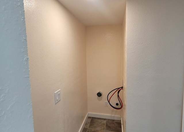 Photo of 72 SW 8th St Unit B, Chehalis, WA 98532