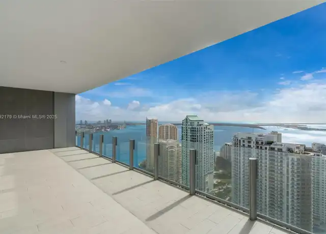 Property at 300 Biscayne Boulevard Way #4202, Miami, FL, 33131, 3 beds, 3.5 baths, [object Object]