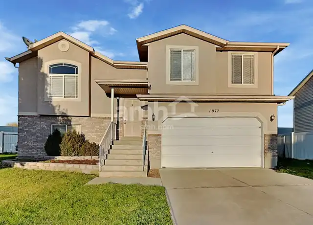 Property at 1977 Fremont Crest Ave, Syracuse, UT, 84075, 4 beds, 3 baths, [object Object]