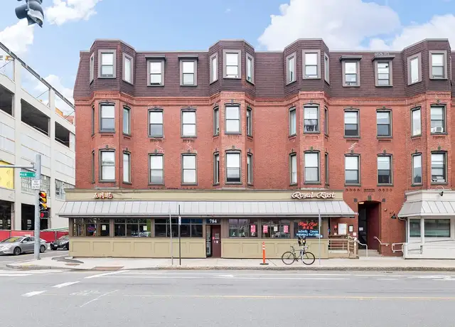 Photo of 784 Main St, Cambridge, MA 02139