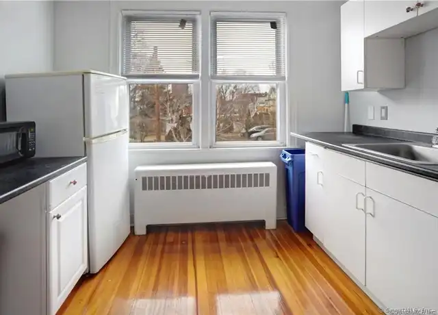 Property at 768 State St Unit 4, New Haven, CT, 06511, 1 bed, 1 bath, [object Object]